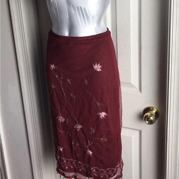 Zashi Sheer Overlay Lined Skirt -Ruby Floral Pattern Beaded Hem- Size M MEDIUM - Picture 3 of 13